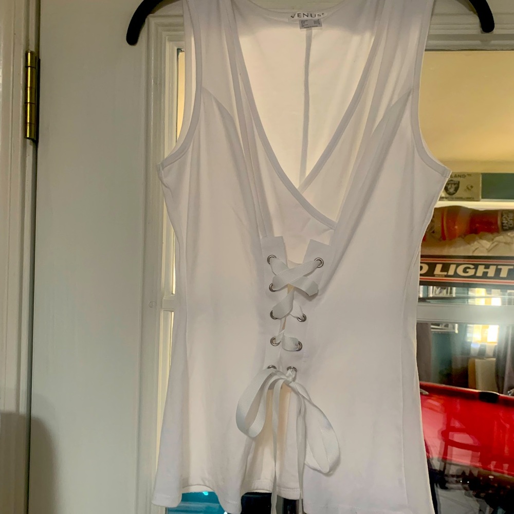 New, never worn, Venus white top, V-Neck, size small.